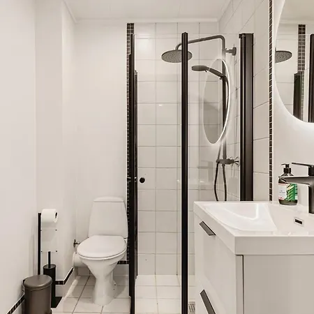 Dinbnb I Penthouse 250m From Center I Privat Balcony Apartament Bergen